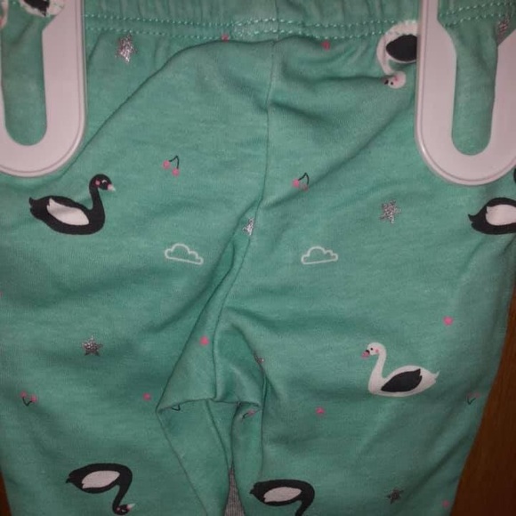NWT Carter’s Set - Picture 2 of 2